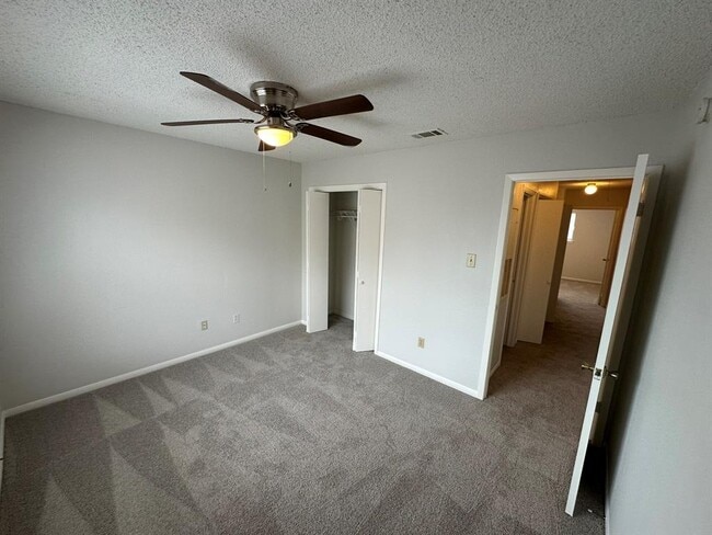Building Photo - 12314 Abney Dr
