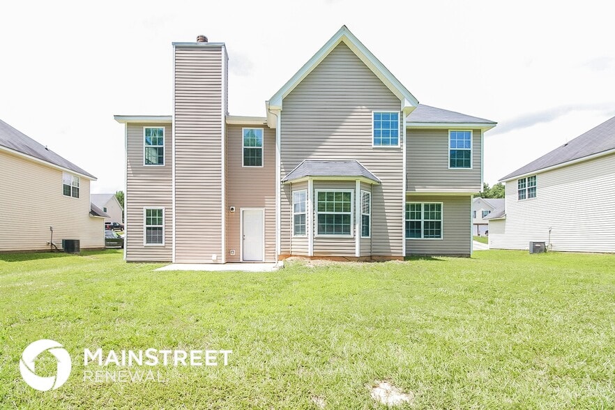 Building Photo - 4050 Castle Way Dr