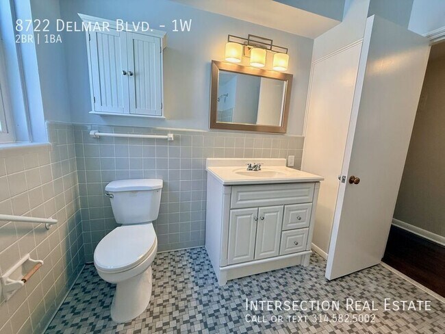 Building Photo - 8722 Delmar Blvd