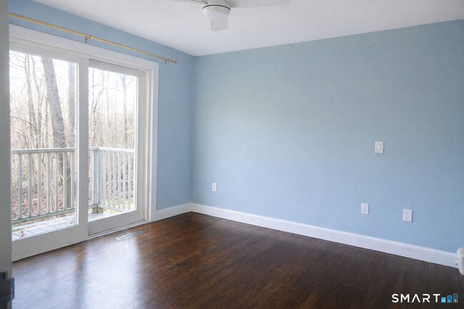 Building Photo - 2079 Portland-Cobalt Rd