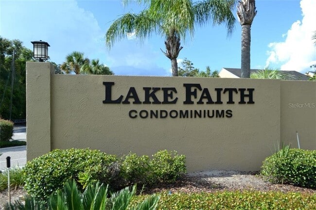 Building Photo - 361 W Lake Faith Dr