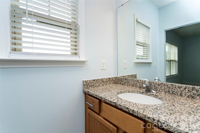 Building Photo - 4329 Hunton Dale Rd NW
