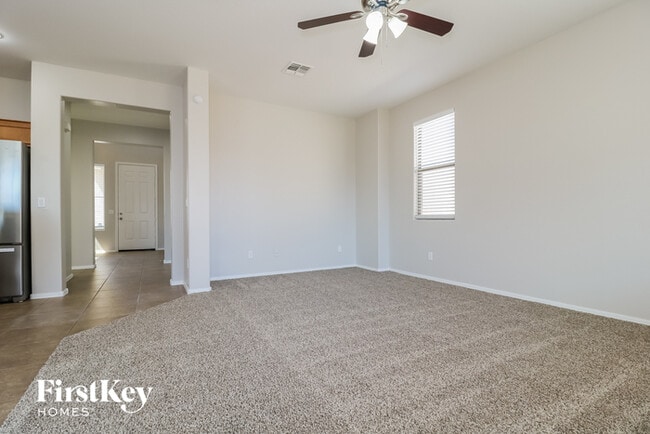 Building Photo - 14767 W Poinsettia Dr