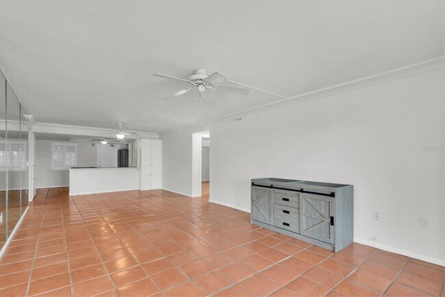 Building Photo - 4900 38th Way S