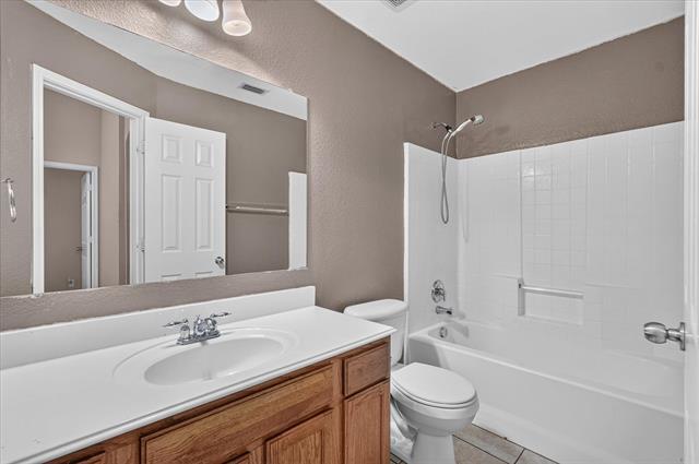 Building Photo - 419 Red Sage Ln