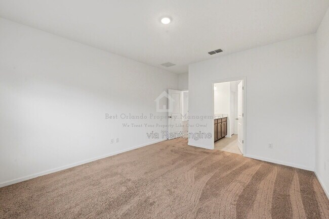 Building Photo - 4386 Davos Dr