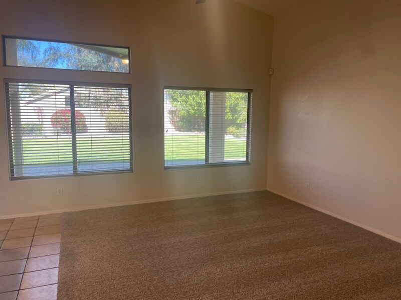 Building Photo - 244 W Goldfinch Way
