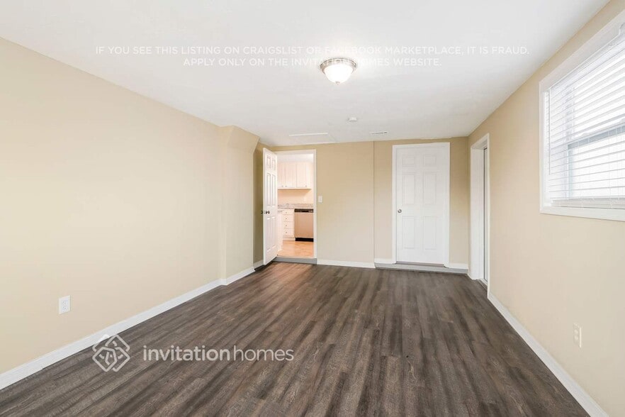 Building Photo - 8018 Pineapple Ln