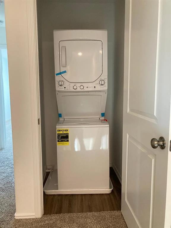 Building Photo - 7108 Spotted Leaf Wy