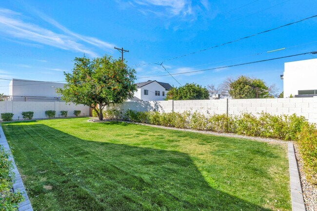 Building Photo - 4518 N 39th St