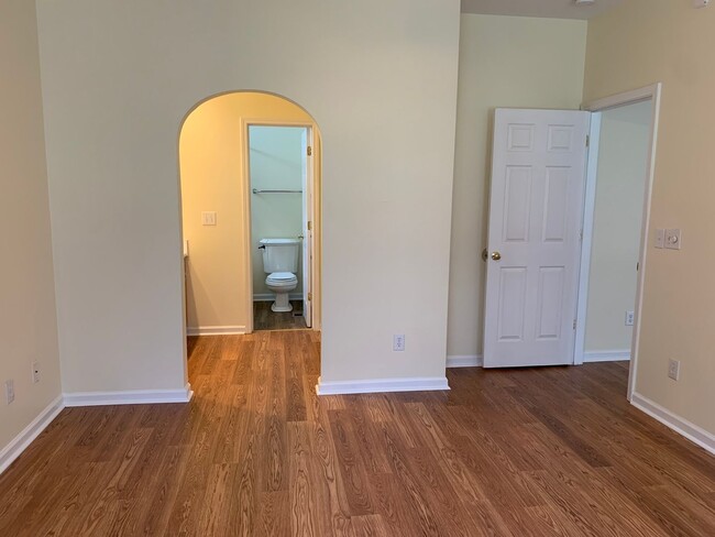 Building Photo - SPACIOUS HOME WITH DOWNSTAIRS PRIMARY BEDROOM AND BATH- LAKE WHEELER/ FARMER'S MARKET AREA