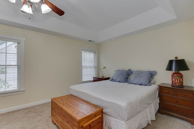 Building Photo - 4609 Town Creek Dr