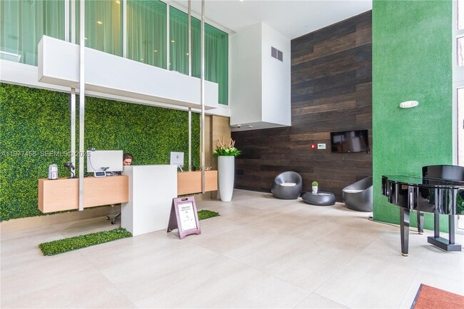 Building Photo - 1150 102nd St