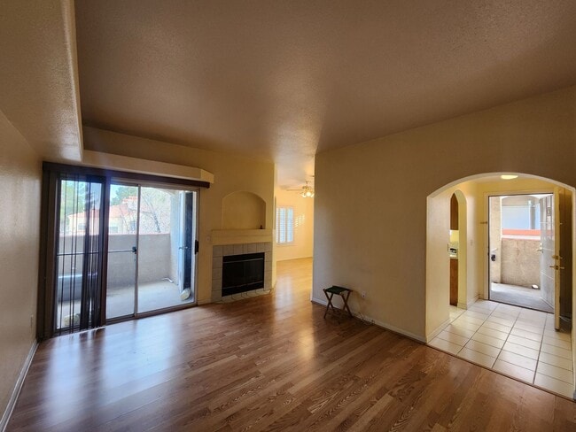 Building Photo - 2nd Story Condo in gated community close to the pool.