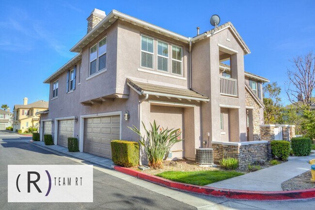 Primary Photo - A Stunning Two-Story 2 Bed 2 Bath Home nea...