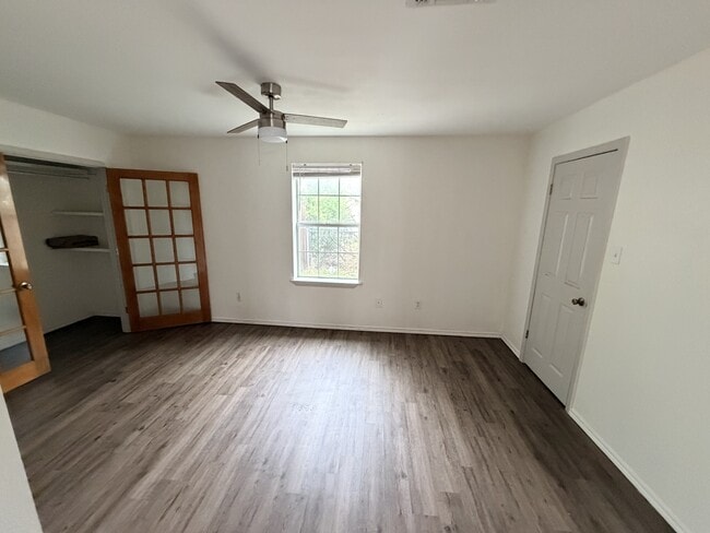 Building Photo - 2804 Abilene St