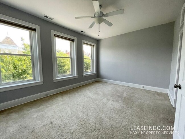 Building Photo - 20 Randolph Pl NW