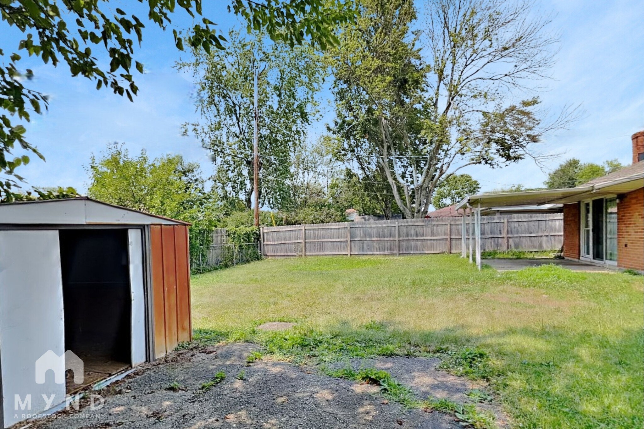 Building Photo - 1739 Pickering Dr