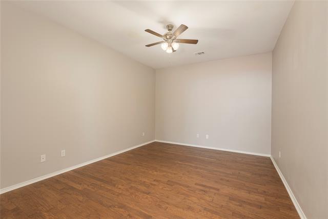Building Photo - 405 Mimosa Dr