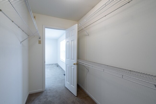 Building Photo - 3515-3517 Prescott Dr.