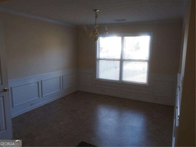 Building Photo - 2809 Driftwood Ct
