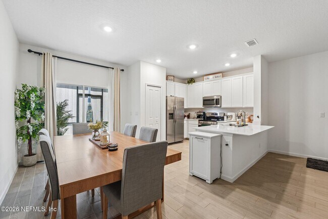 Building Photo - 2160 Windward Cay Ln
