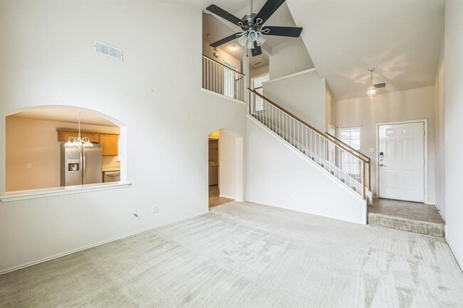 Building Photo - 904 Sally Lunn Way