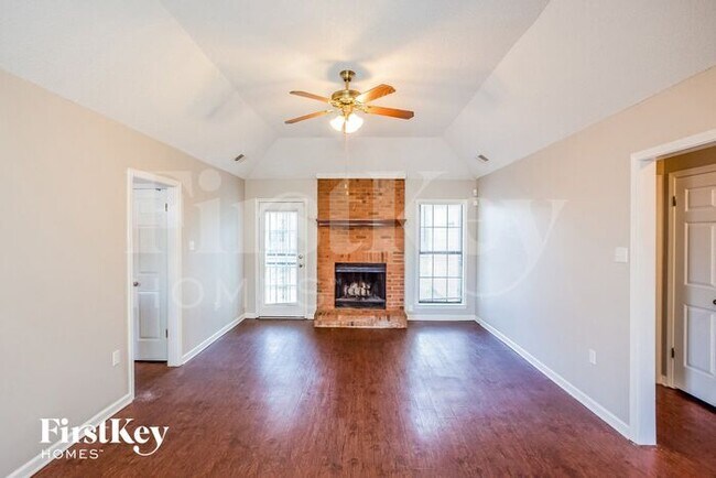 Building Photo - 4932 Water Fowl Ln