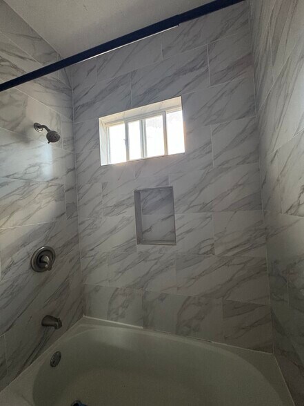 Building Photo - 103 French Ave