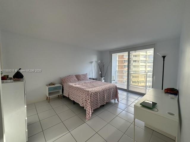 Building Photo - 1801 S Ocean Dr