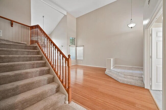 Building Photo - 4734 E White Aster St