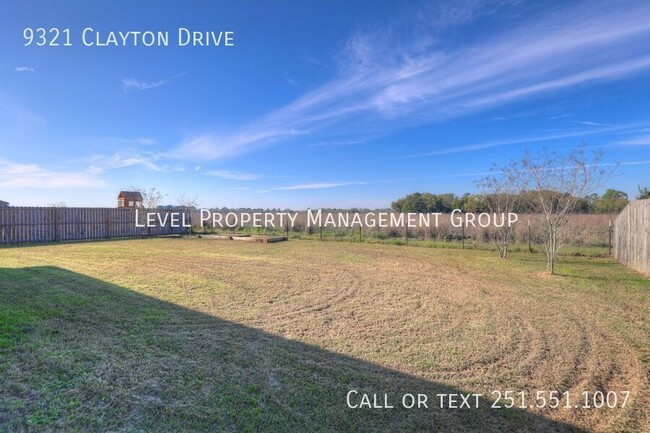 Building Photo - 9321 Clayton Dr