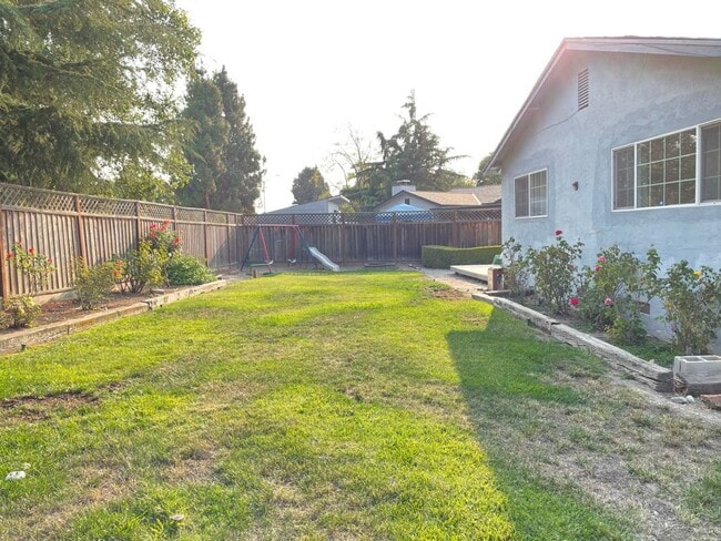 Building Photo - 34199 Cromwell Pl