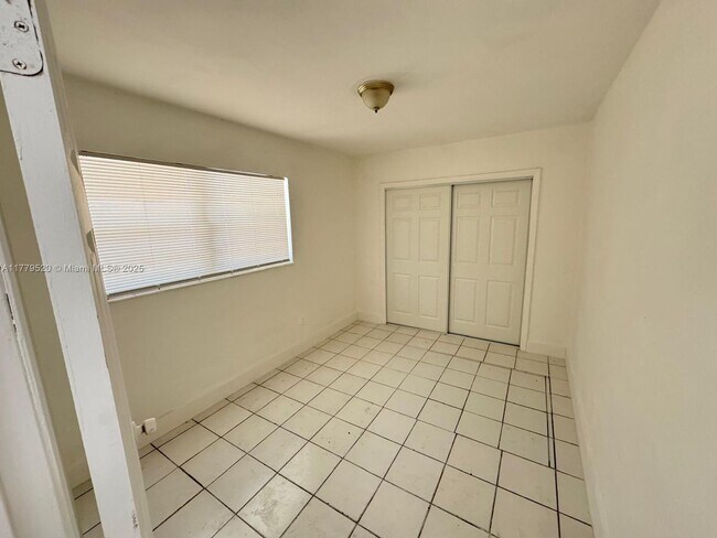 Building Photo - 201 NW 77th St