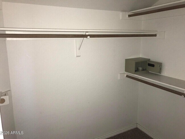 Building Photo - 18223 N 16th Pl