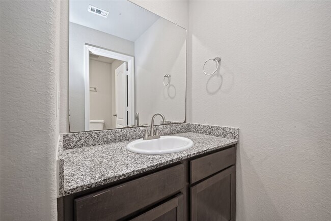Building Photo - 25937 Northpark Birch Dr