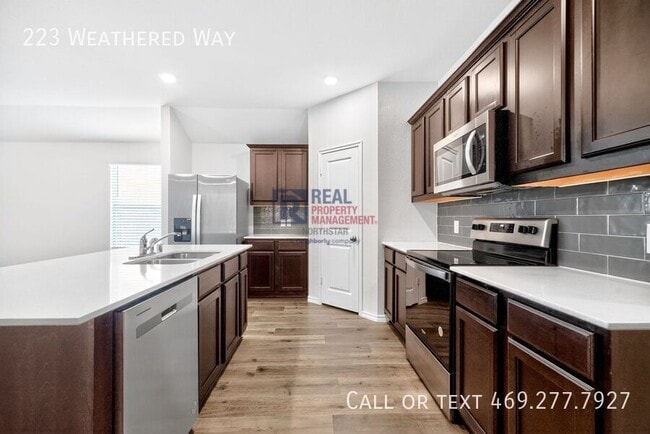 Building Photo - 223 Weathered Wy