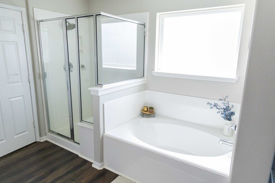 Building Photo - 20202 Dolben Meadows Ln