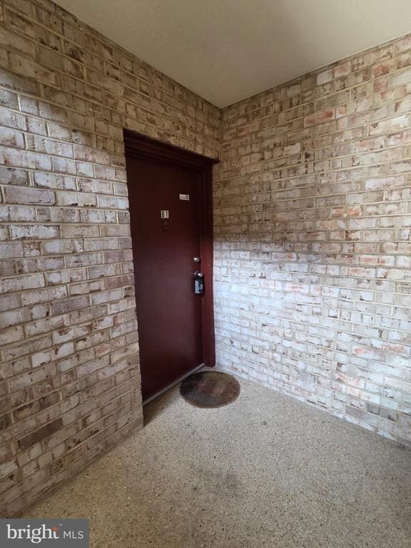 Building Photo - 3329 Huntley Sq Dr