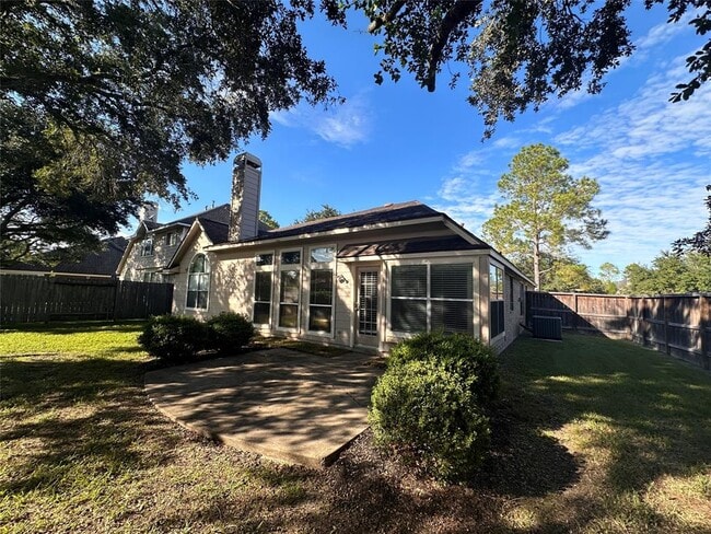 Building Photo - 3734 Paigewood Dr