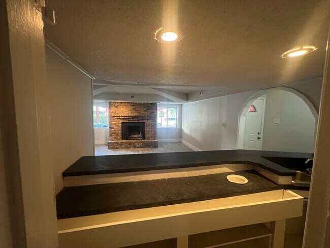 Building Photo - 5310 Grace Point Ln