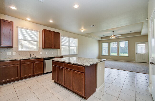 Building Photo - 24931 Puccini Pl