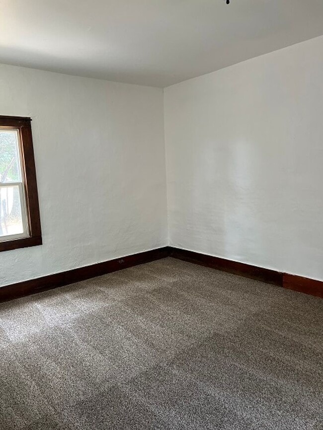 Building Photo - Charming Home with Yard Near Old Town Fort Collins