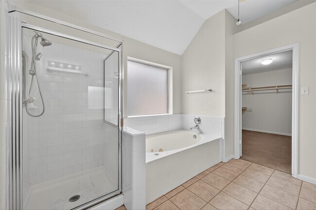 Building Photo - 914 W Peach Hollow Cir
