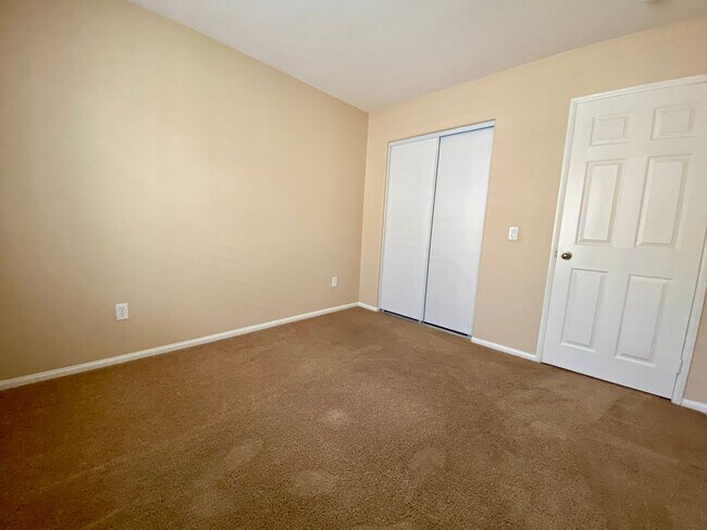 Building Photo - 1526 Milan Ct