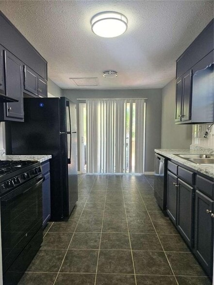 Building Photo - 4115 Cranwood Dr