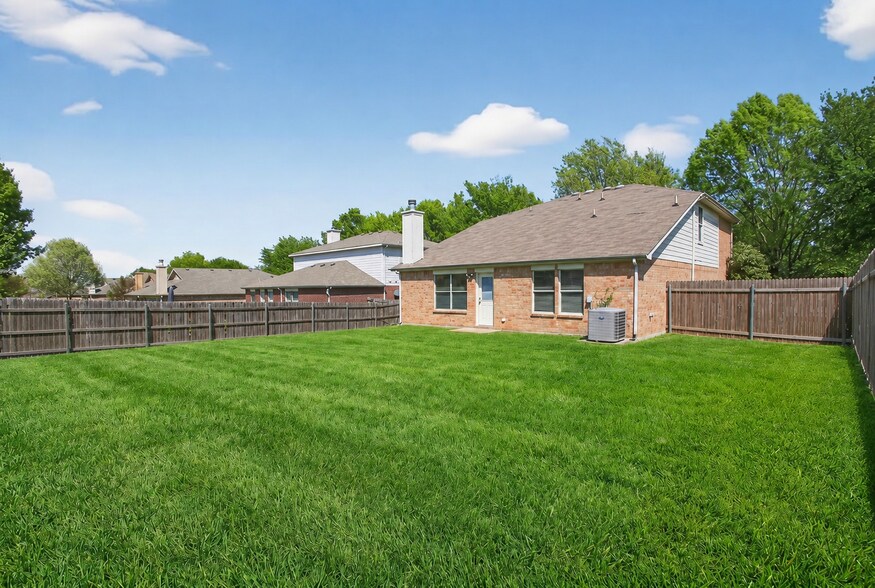 Building Photo - 4608 Merlot Dr