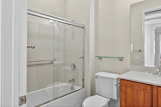 Building Photo - 81112 Avenida Lorena