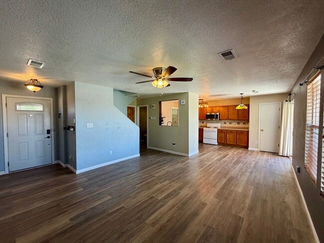 Building Photo - 6227 Castle Dome Pl NW