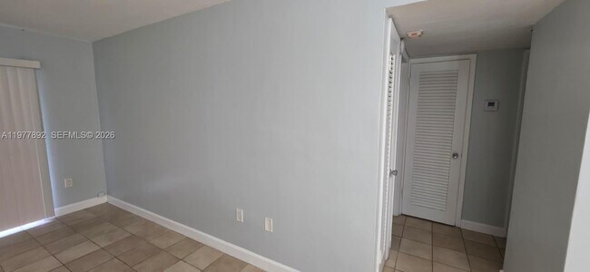 Building Photo - 7570 SW 82nd St